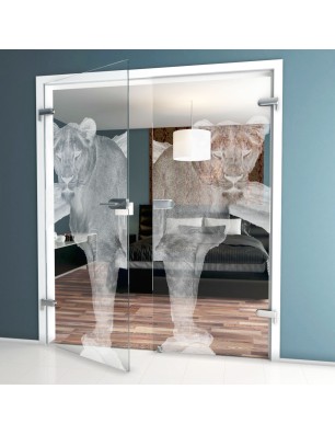 Ganzglastür Löwin Gelasert Auf Klarglas