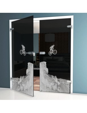 Ganzglastür Biker 2 Gelasert Auf Grauglas