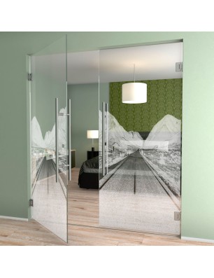 Pendeltür Alpenstraße Gelasert Auf Klarglas