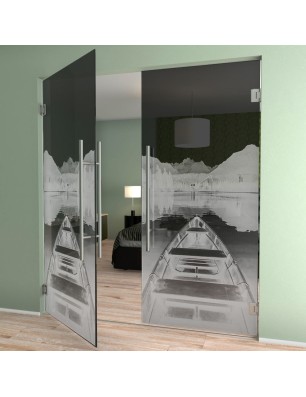 Pendeltür Boot Gelasert Auf Grauglas