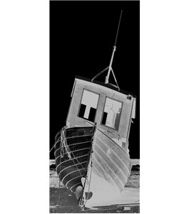Lichtausschnitt Fischerboot Gelasert Auf Klarglas