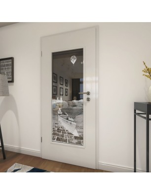 Lichtausschnitt Boot 4 Gelasert Auf Grauglas