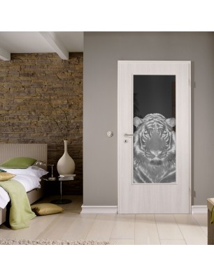 Lichtausschnitt Tigerkopf Gelasert Auf Grauglas