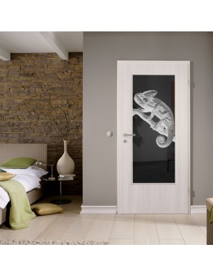 Lichtausschnitt Camelion II Gelasert Auf Grauglas