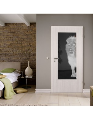 Lichtausschnitt Löwe Gelasert Auf Grauglas